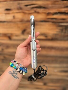 JILBERE DE PARIS | Silver Mini Curling Wand